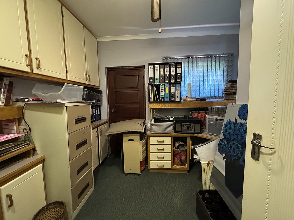 Exceptional Uvongo Property with Flatlets, Solar Power & Endless Income Potential