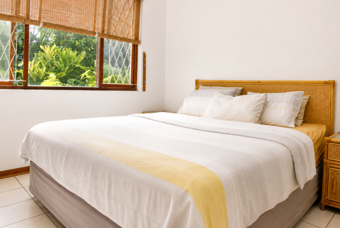 Exceptional Beachfront Property with cottage Shelly Beach, Beach Front