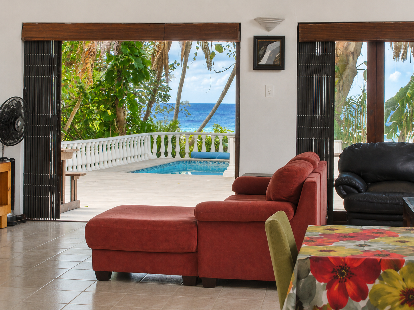 Exceptional Beachfront Property with cottage Shelly Beach, Beach Front