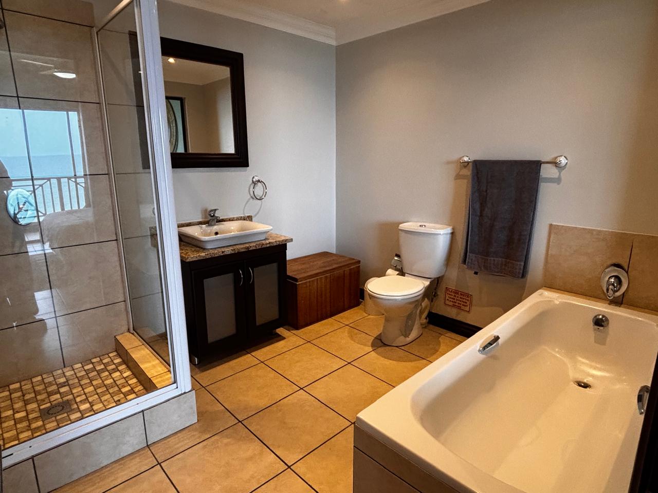 3 Bedroom Apartment in Shelly Coastal Living at Its Finest
