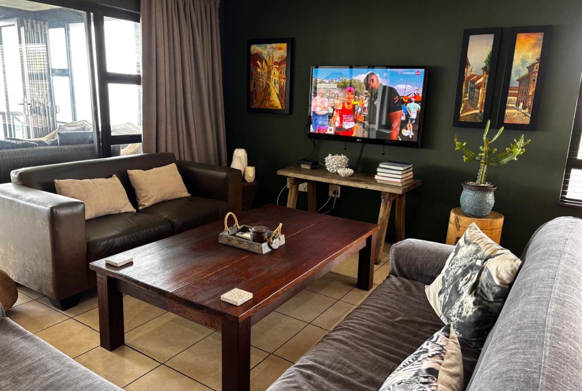 3 Bedroom Apartment in Shelly Coastal Living at Its Finest