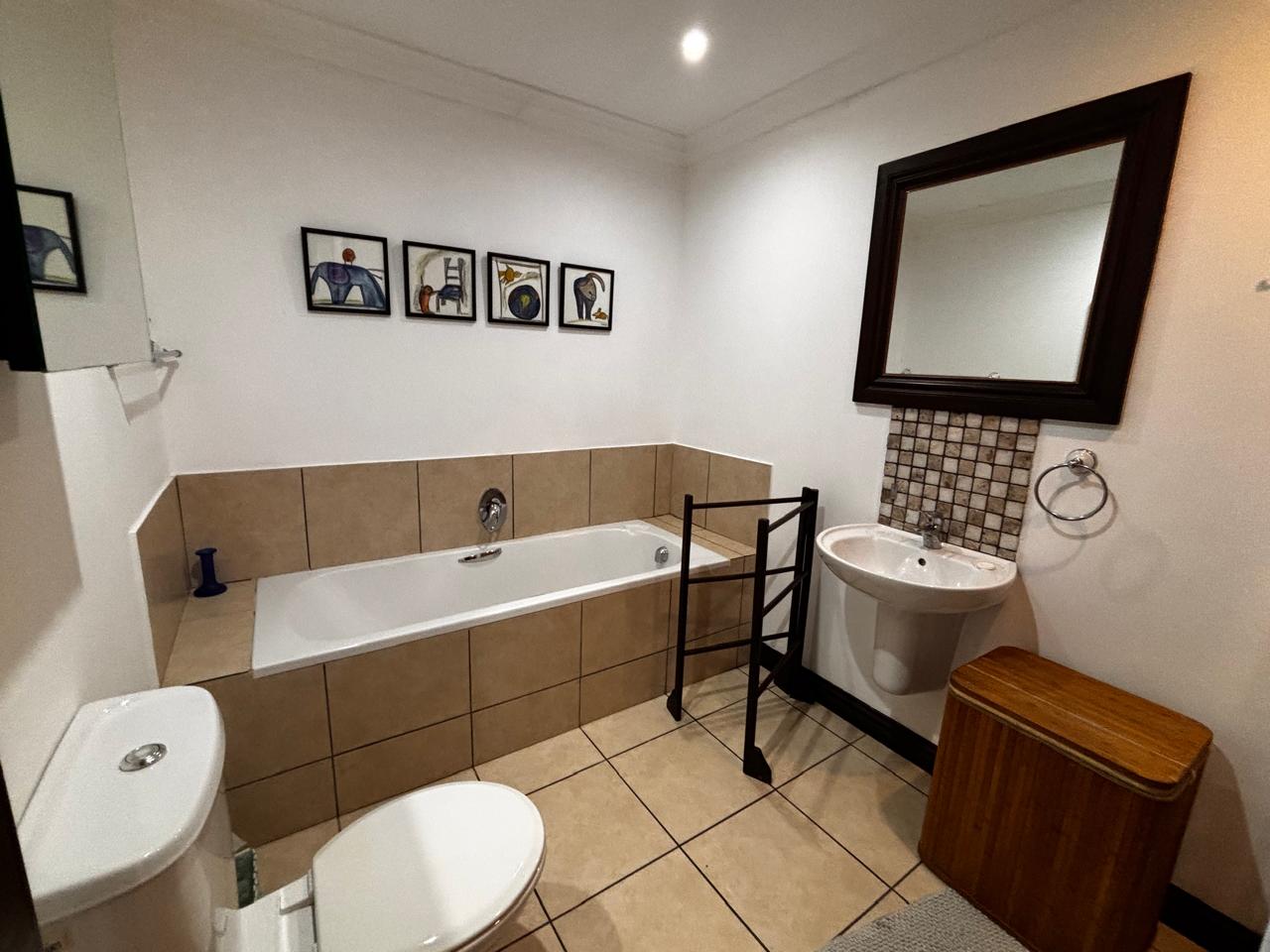3 Bedroom Apartment in Shelly Coastal Living at Its Finest
