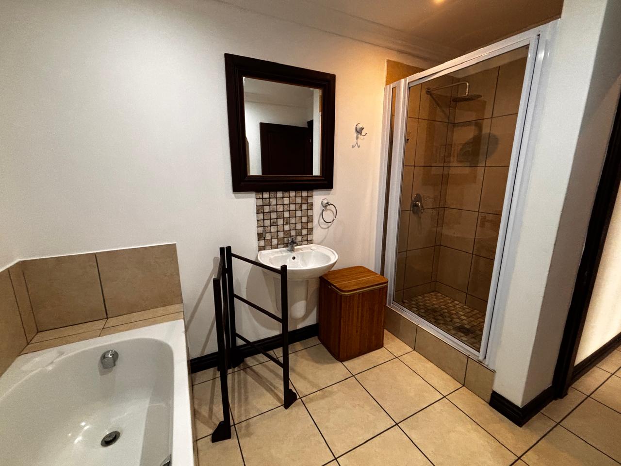 3 Bedroom Apartment in Shelly Coastal Living at Its Finest