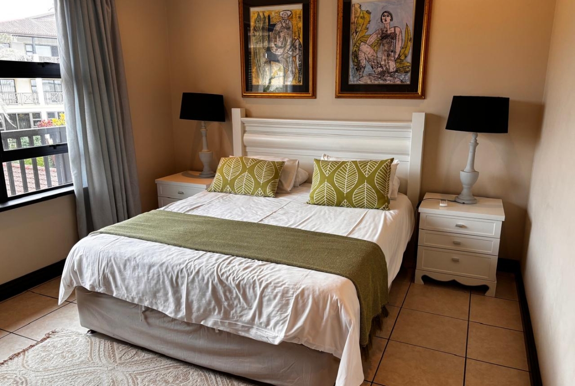 3 Bedroom Apartment in Shelly Coastal Living at Its Finest