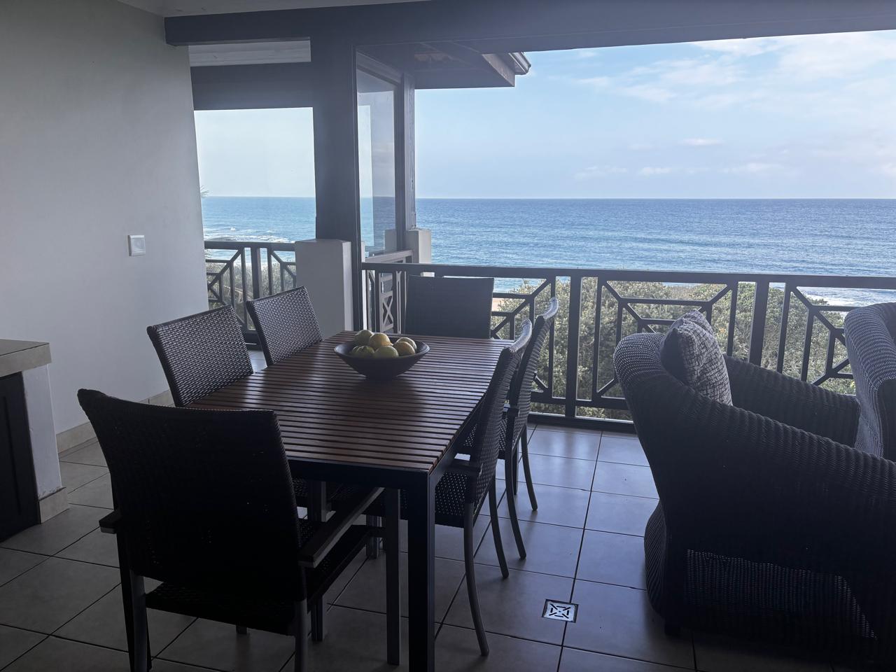 3 Bedroom Apartment in Shelly Coastal Living at Its Finest
