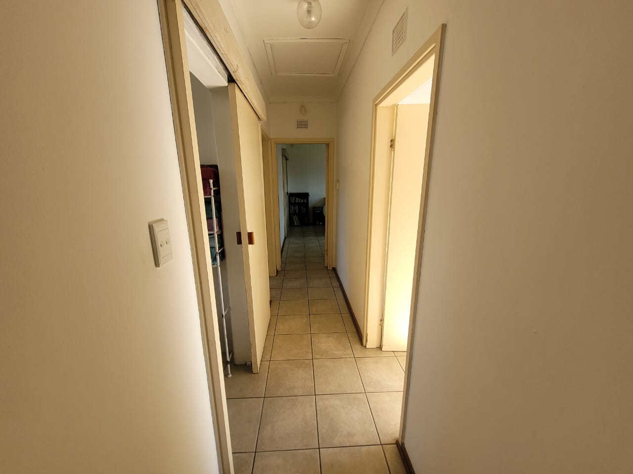 WhatsApp Image 2026-05-19 at 09.29.11 Spacious 3 Bedroom Family Home in Prime Location