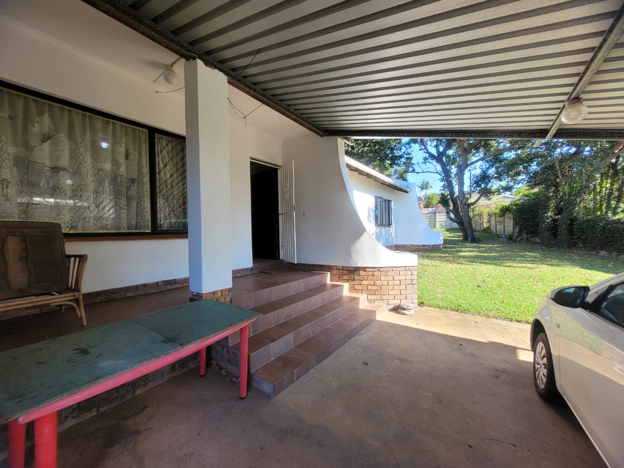 WhatsApp Image 2026-05-19 at 09.29.37 Spacious 3 Bedroom Family Home in Prime Location