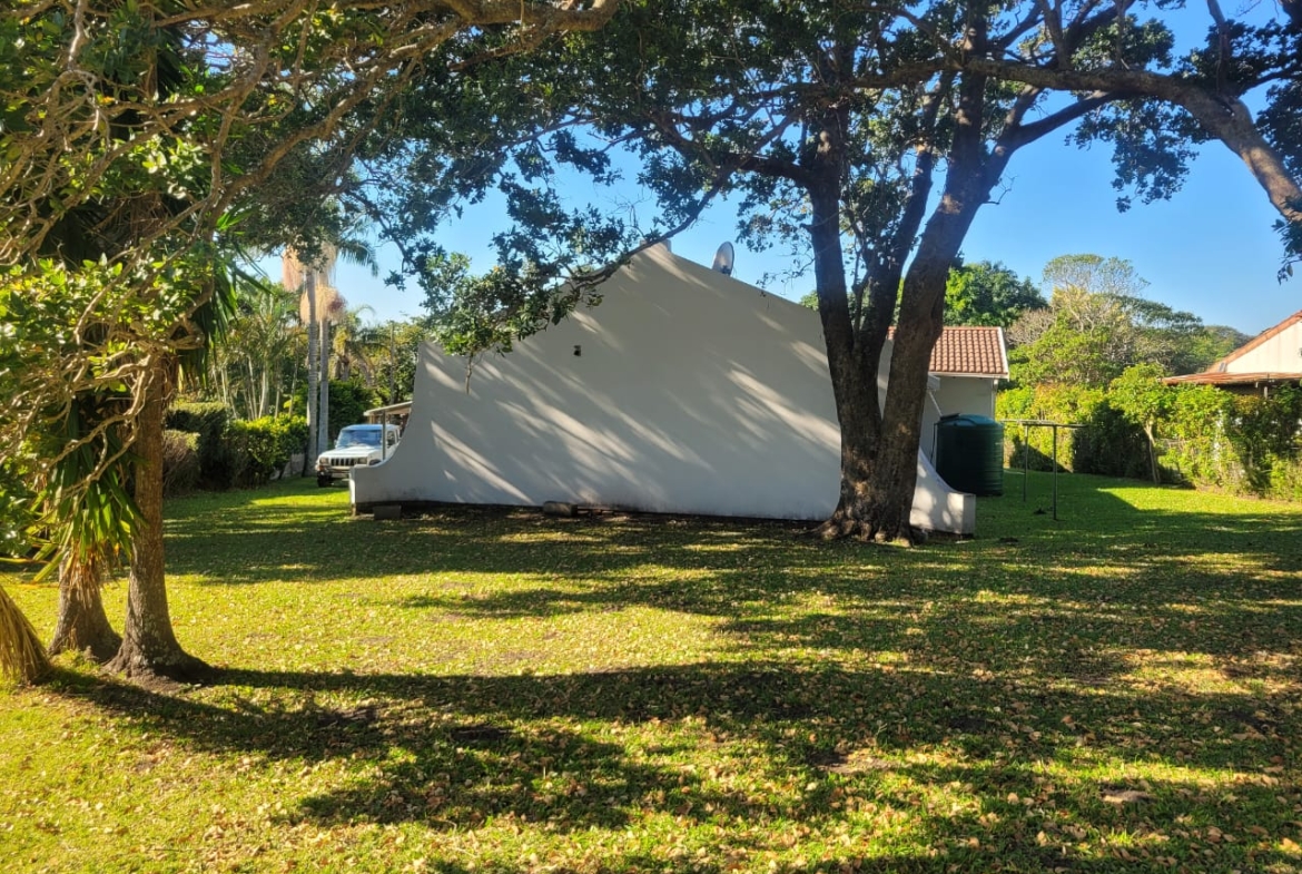 Spacious 3 Bedroom Family Home in Prime Location