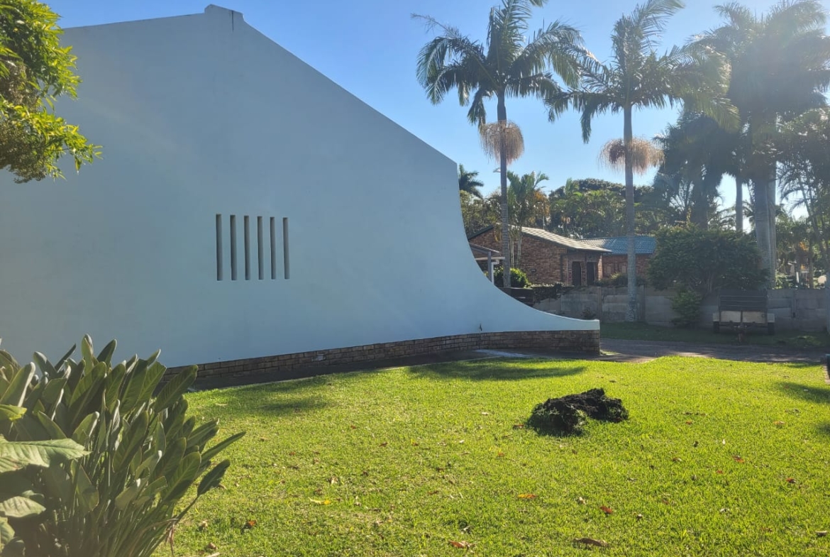 Spacious 3 Bedroom Family Home in Prime Location