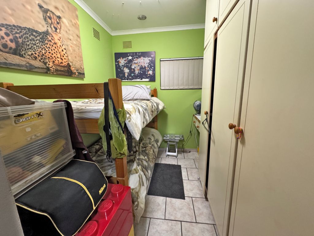 Exceptional Uvongo Property with Flatlets, Solar Power & Endless Income Potential