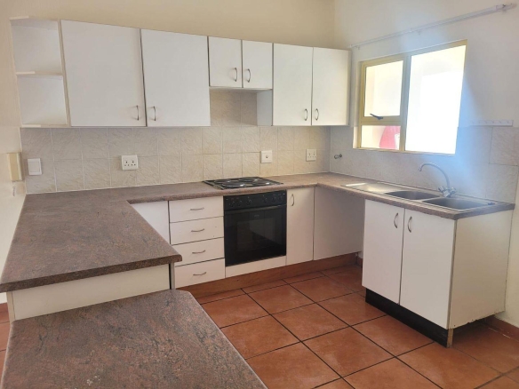 Spacious 2 Bedrooms, 2 Bathrooms Apartment for Sale