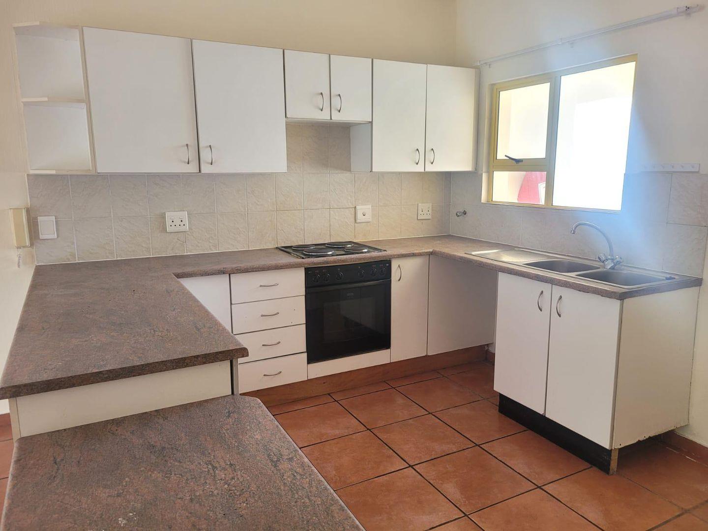 14226703 Spacious 2 Bedrooms, 2 Bathrooms Apartment for Sale