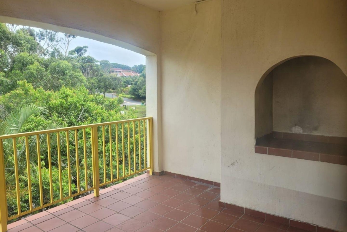 Spacious 2 Bedrooms, 2 Bathrooms Apartment for Sale
