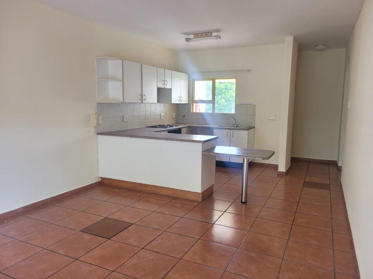 14226706 Spacious 2 Bedrooms, 2 Bathrooms Apartment for Sale