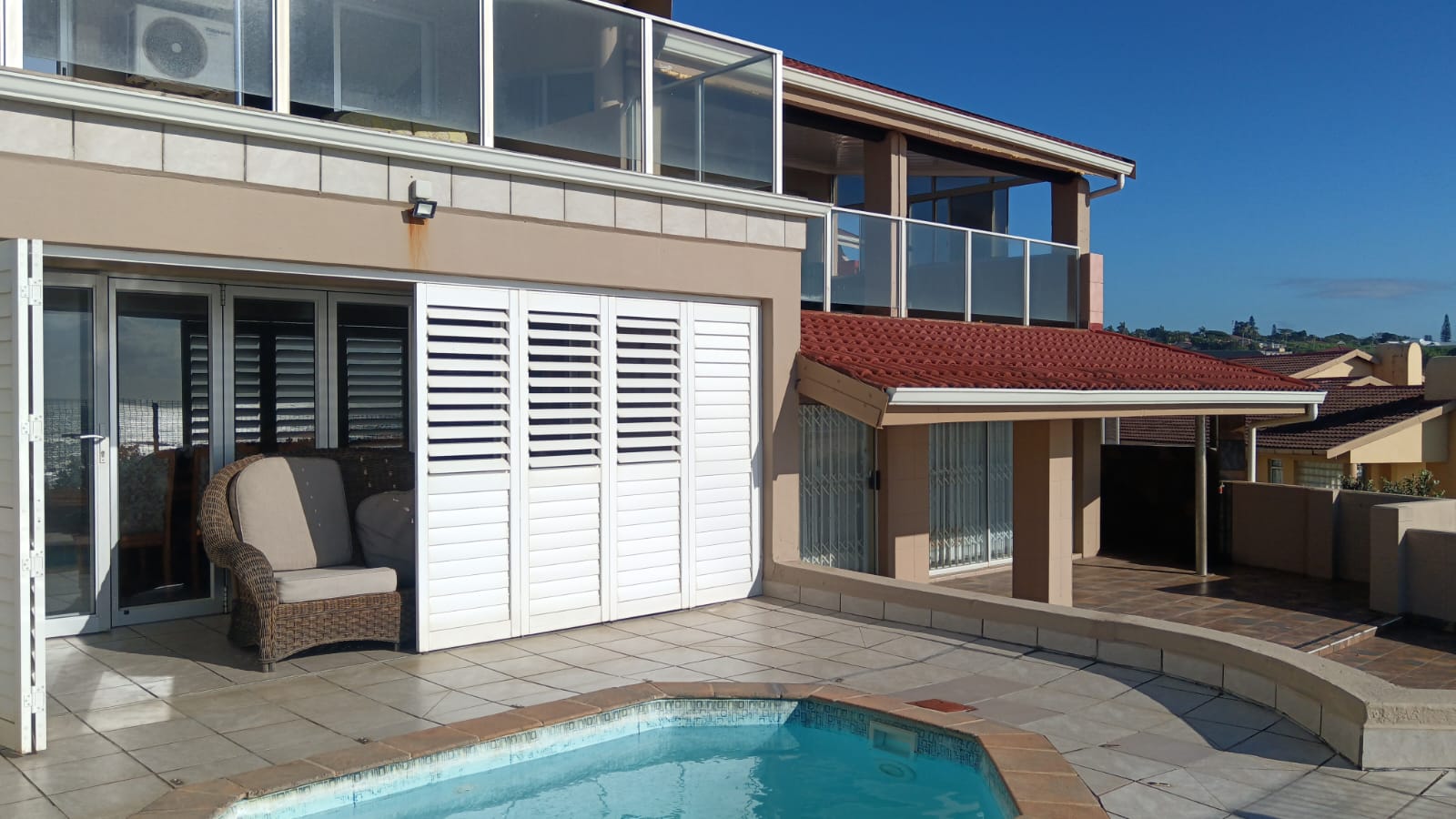 15152184 4 Bed, 4 Bath residence boasting breathtaking Shelly sea view For Sale