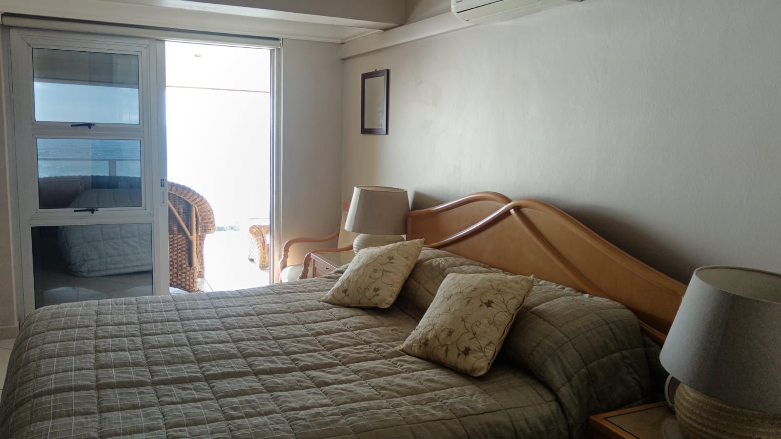 15152206 4 Bed, 4 Bath residence boasting breathtaking Shelly sea view For Sale
