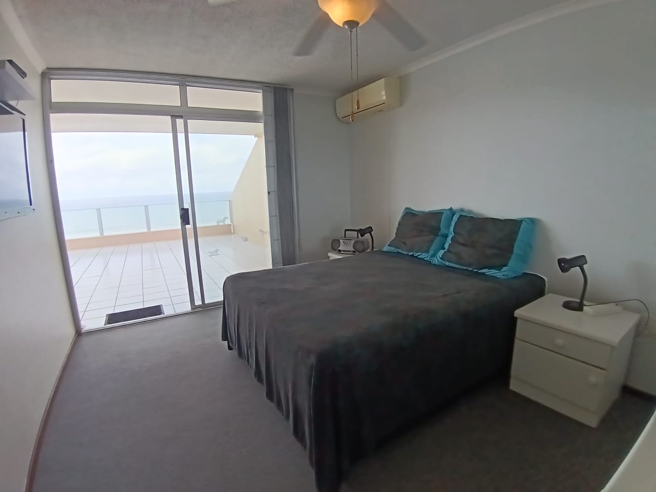 3 Bedroom, 2 Bathroom, open plan, Manaba sea view for Sale