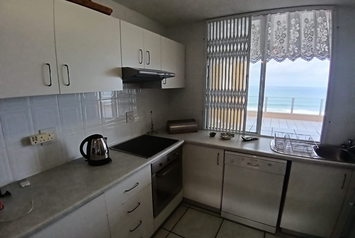 3 Bedroom, 2 Bathroom, open plan, Manaba sea view for Sale