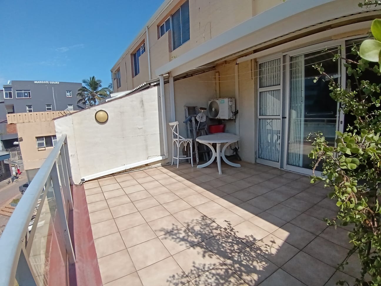 15172429 2 Bed, 2 Bathroom, open plan, Margate sea view for Sale