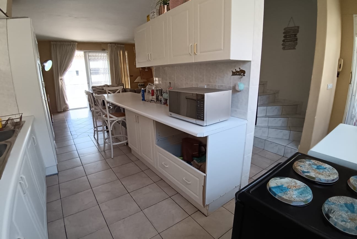 2 Bedroom, 2 Bathroom, open plan, Margate sea view for Sale