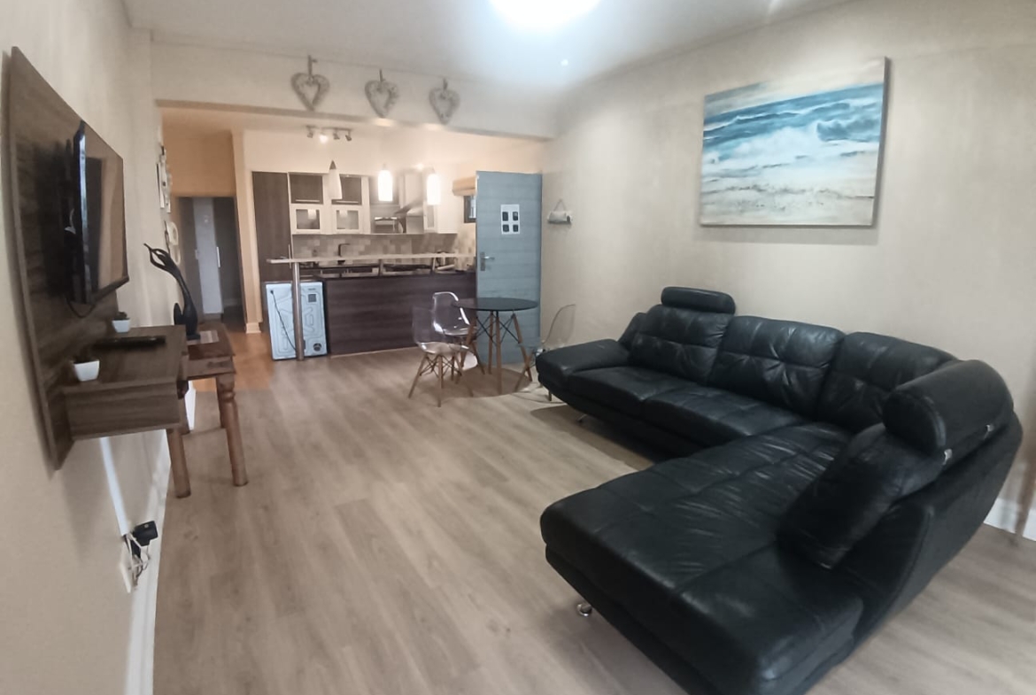 3 Bedroom, 2 Bathroom, open plan, Margate sea view for Sale