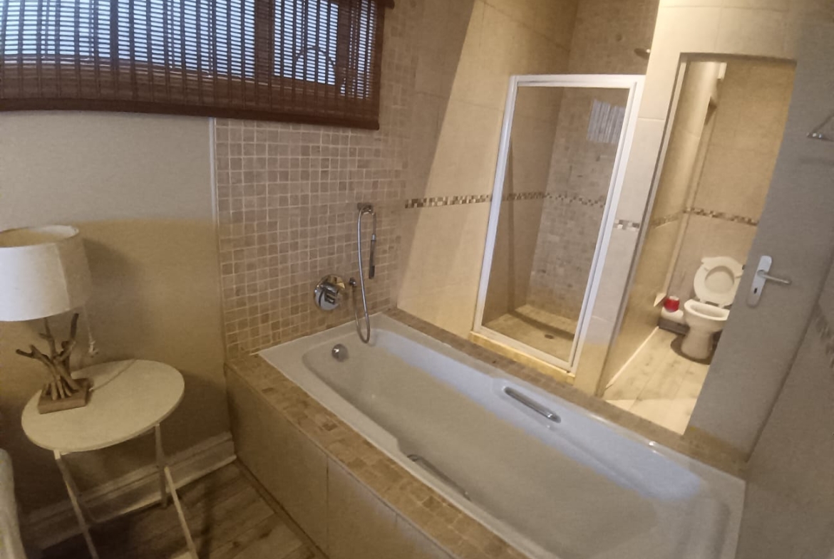 3 Bedroom, 2 Bathroom, open plan, Margate sea view for Sale