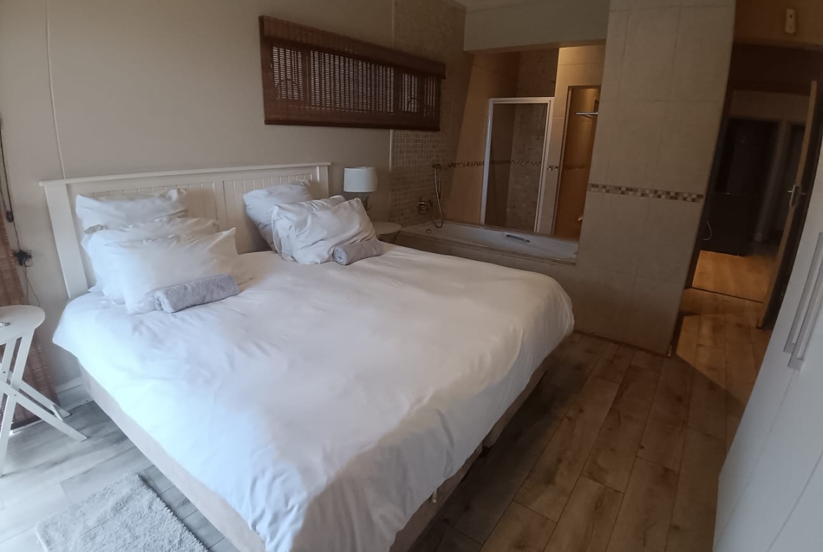 3 Bedroom, 2 Bathroom, open plan, Margate sea view for Sale