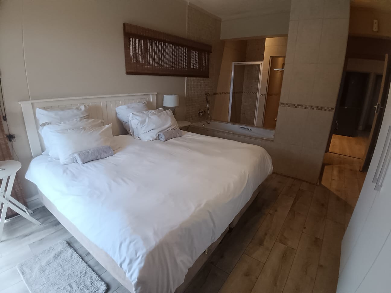 15183405 3 Bedroom, 2 Bathroom, open plan, Margate sea view for Sale