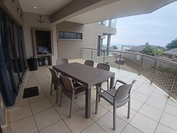 3 Bedroom, 2 Bathroom, open plan, Margate sea view for Sale