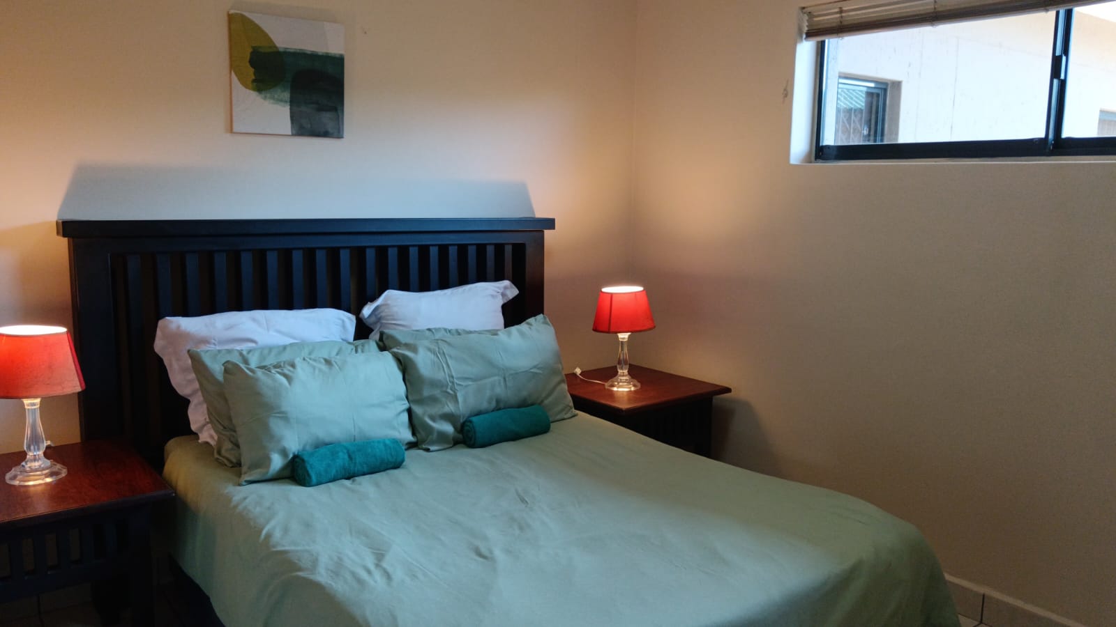 3 Bedroom, 2 Bathroom, open plan, Margate sea view For Sale