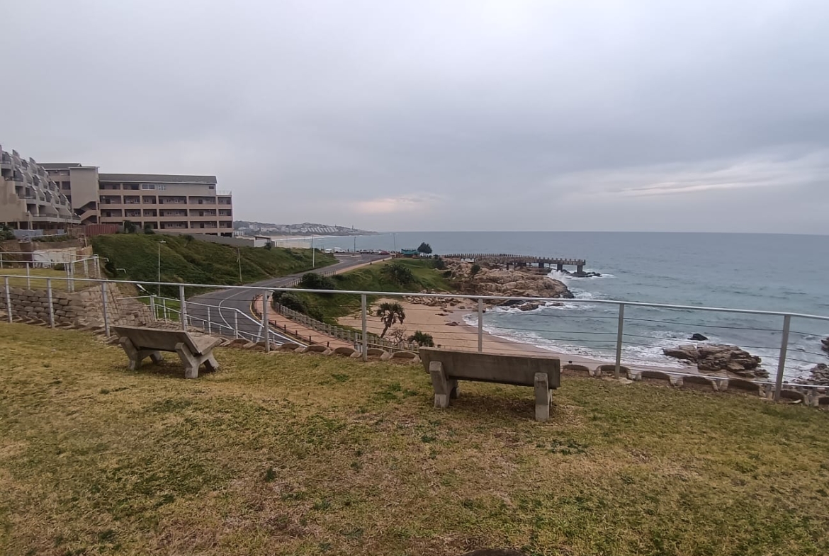 3 Bedroom, 2 Bathroom, open plan, Margate sea view For Sale