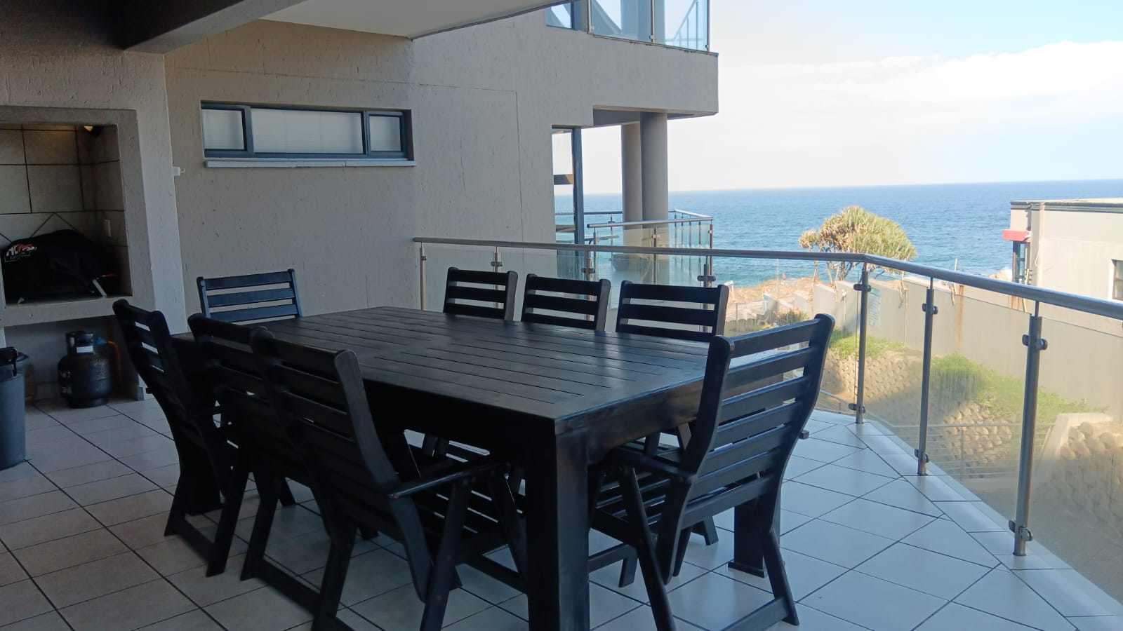 3 Bedroom, 2 Bathroom, open plan, Margate sea view For Sale