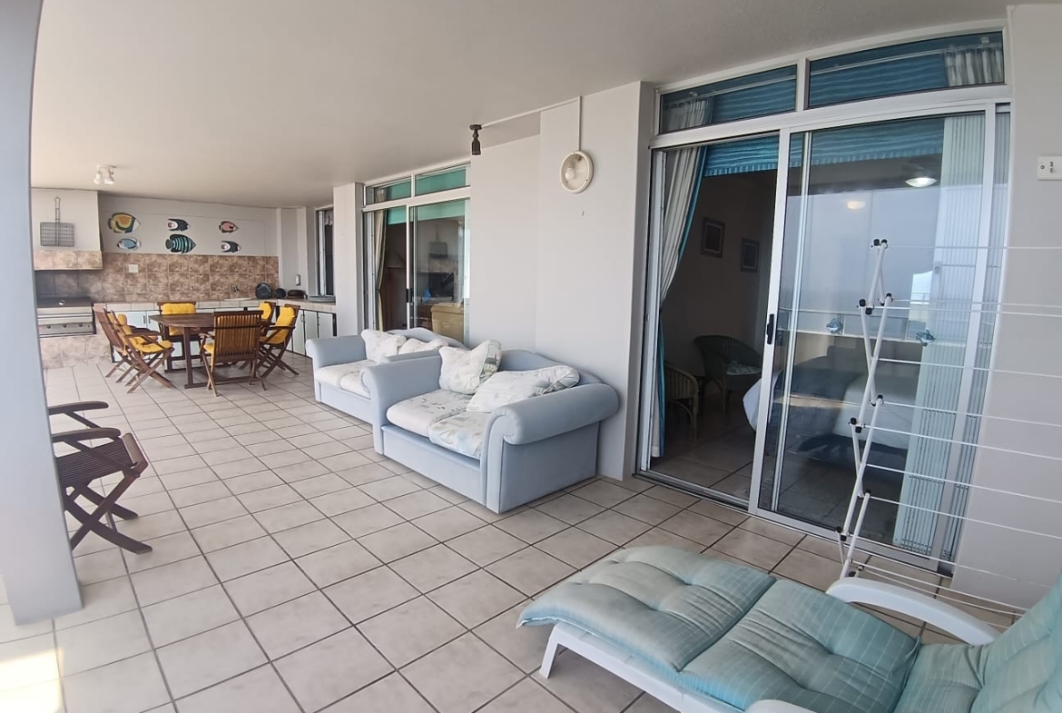 3 Bed, 2 Bathroom, open plan, Manaba sea view for Sale