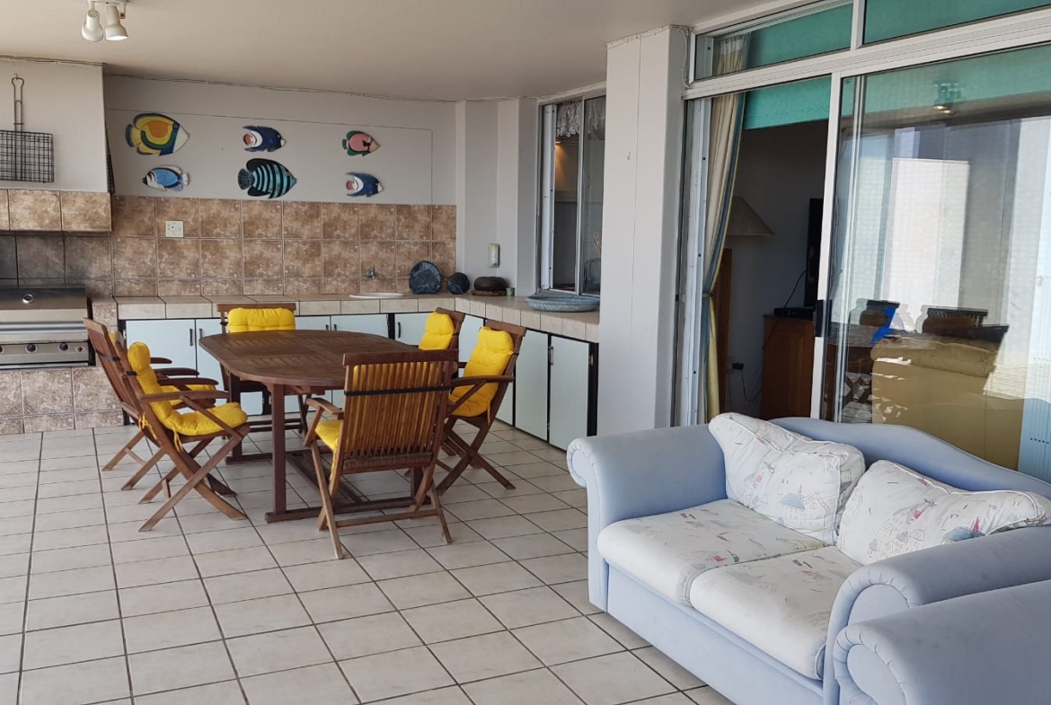 3 Bed, 2 Bathroom, open plan, Manaba sea view for Sale