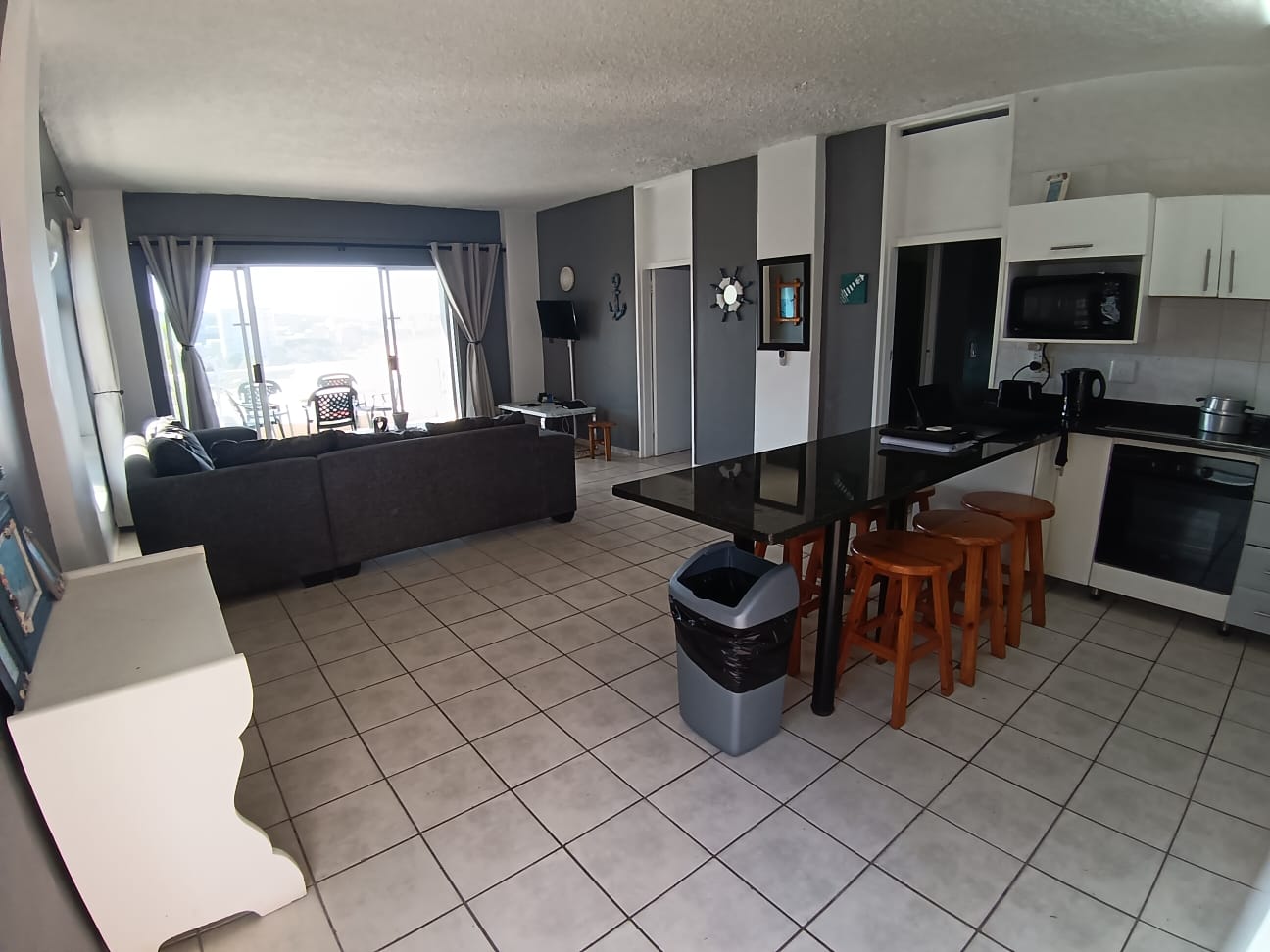 2 Bedroom, 2 Bathroom, open plan, Margate sea view for Sale