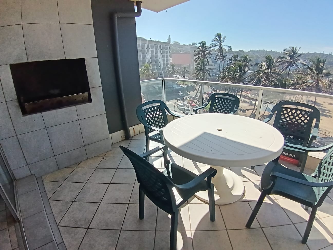 2 Bedroom, 2 Bathroom, open plan, Margate sea view for Sale