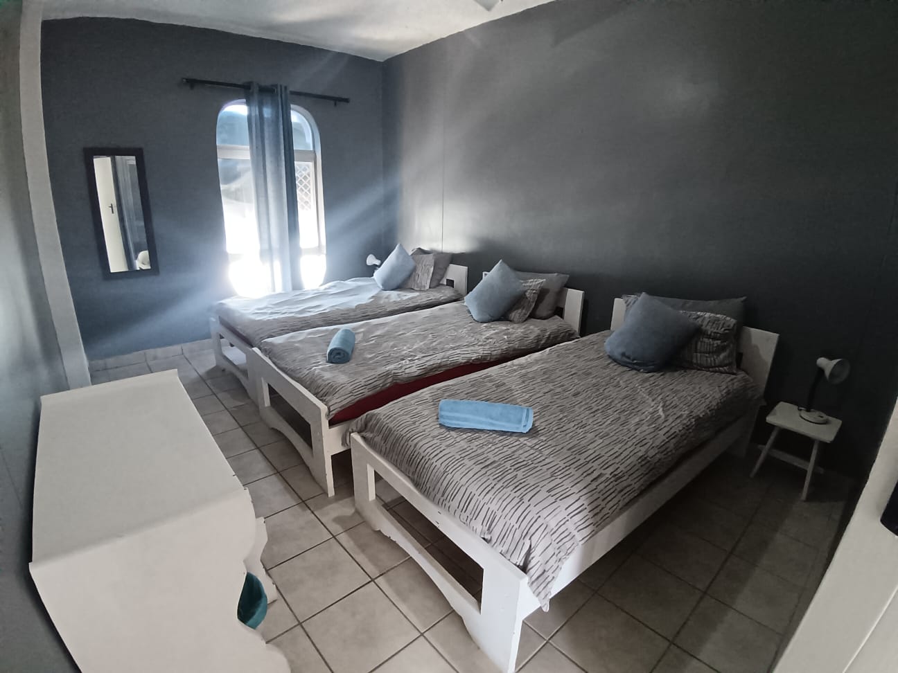 2 Bedroom, 2 Bathroom, open plan, Margate sea view for Sale