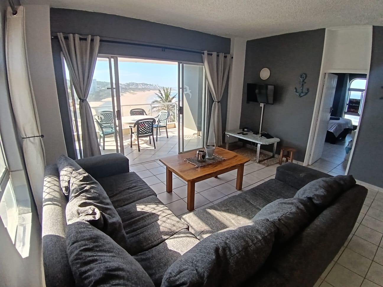 2 Bedroom, 2 Bathroom, open plan, Margate sea view for Sale