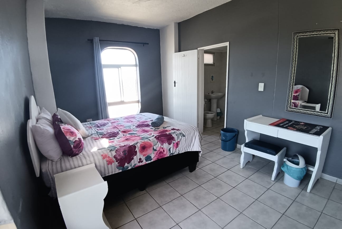2 Bedroom, 2 Bathroom, open plan, Margate sea view for Sale