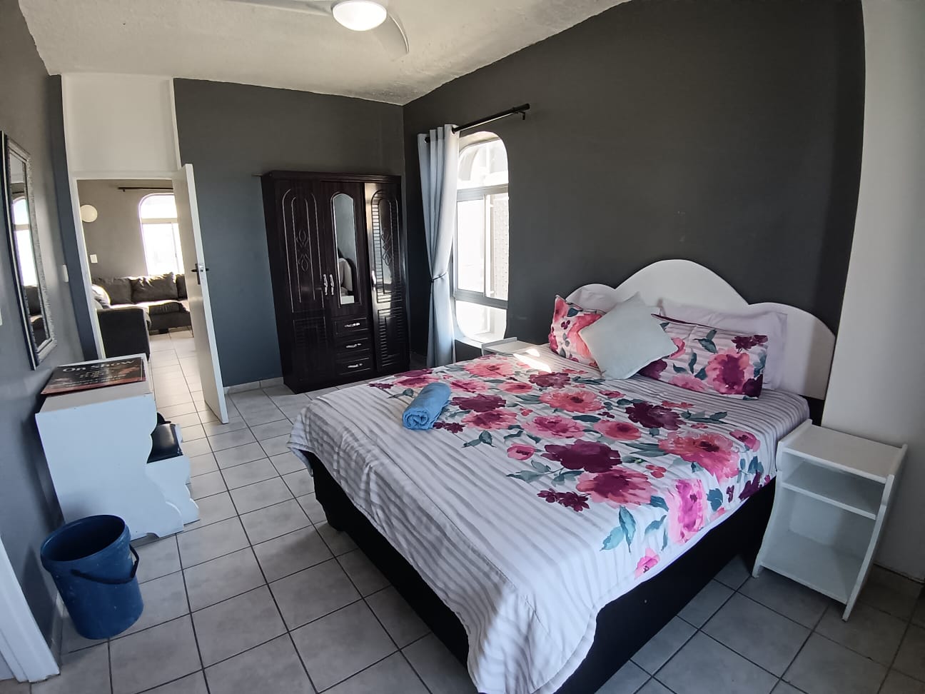 2 Bedroom, 2 Bathroom, open plan, Margate sea view for Sale