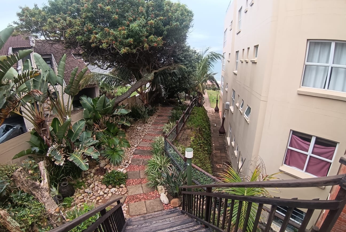 3 Bedroom, 2 Bathroom, open plan, ground floor, Margate view For Sale