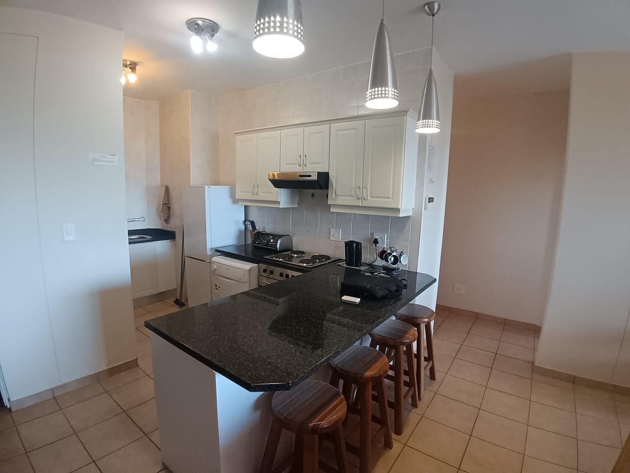 3 Bedroom, 2 Bathroom, open plan, ground floor, Margate view For Sale