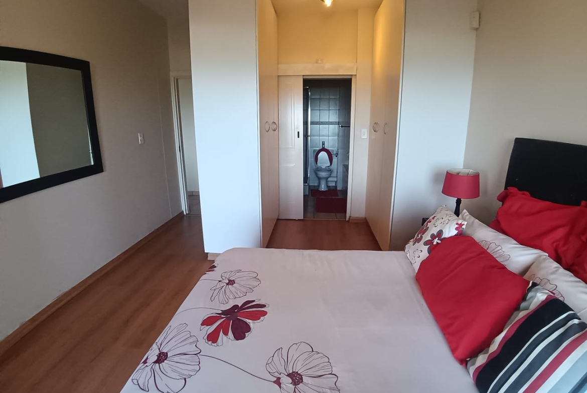 3 Bedroom, 2 Bathroom, open plan, ground floor, Margate view For Sale