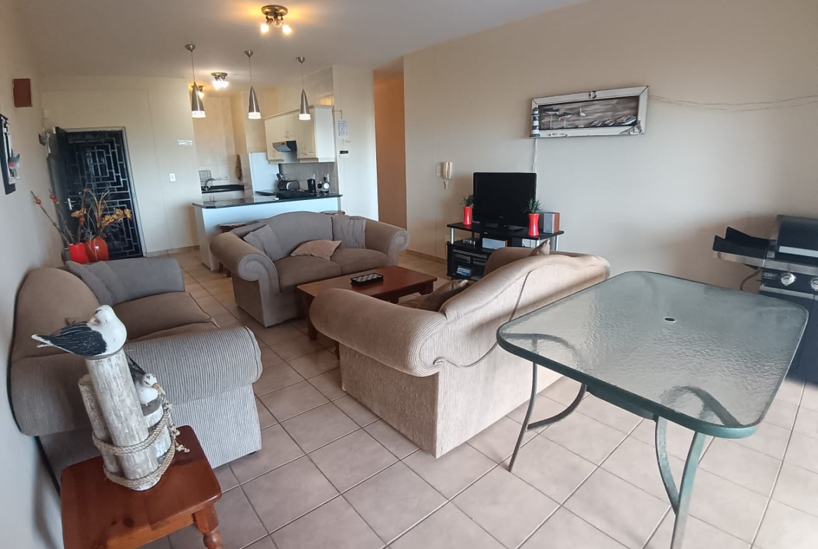 3 Bedroom, 2 Bathroom, open plan, ground floor, Margate view For Sale