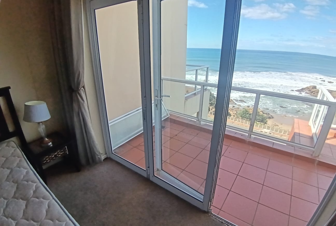 3 Bedroom, 2 Bathroom, open plan, Margate Sea View For Sale