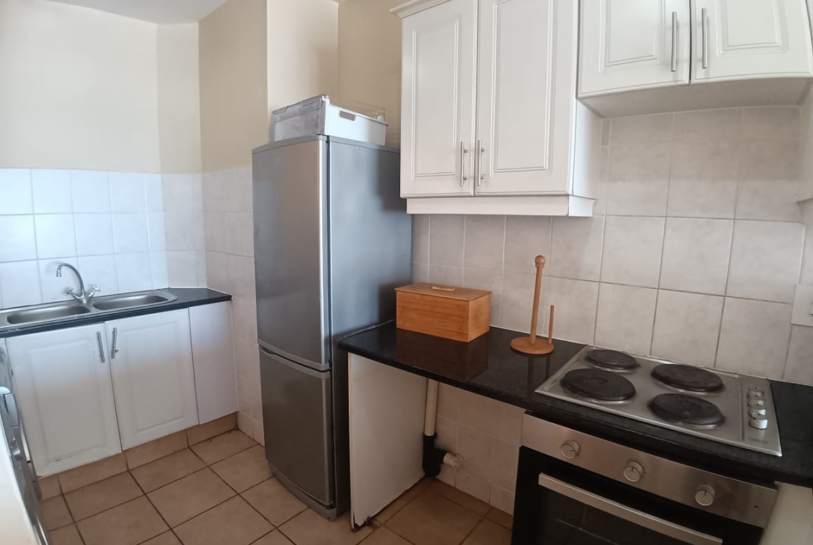 3 Bedroom, 2 Bathroom, open plan, Margate Sea View For Sale