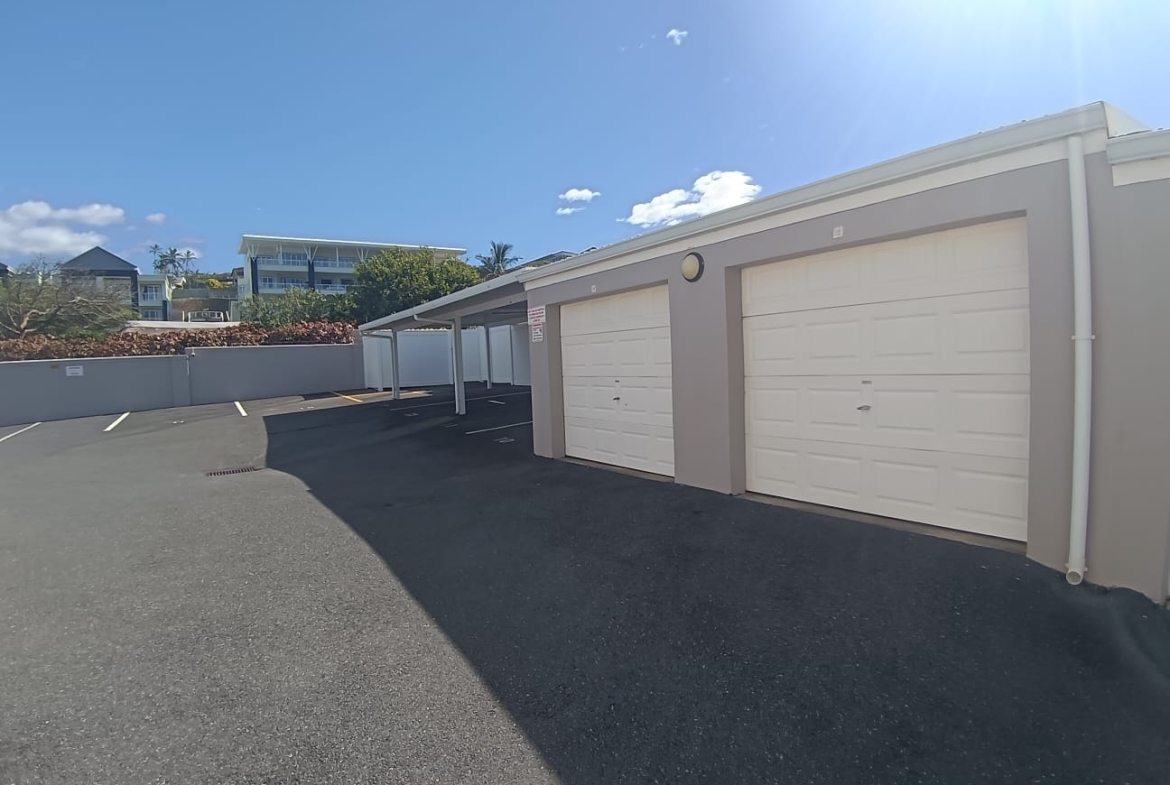 3 Bedroom, 2 Bathroom, open plan, Margate Sea View For Sale