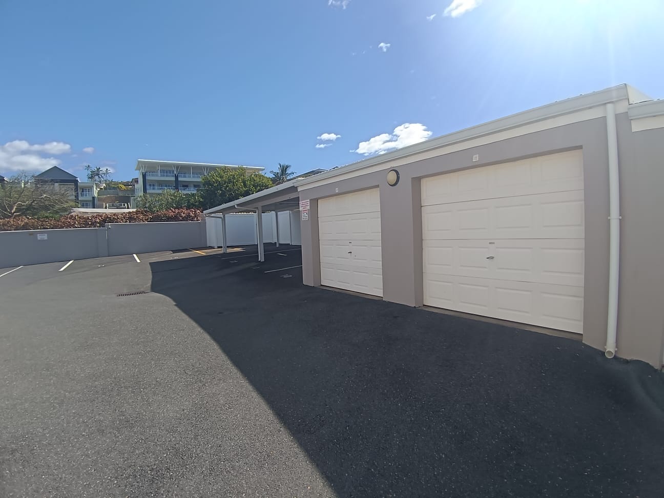 3 Bedroom, 2 Bathroom, open plan, Margate Sea View For Sale