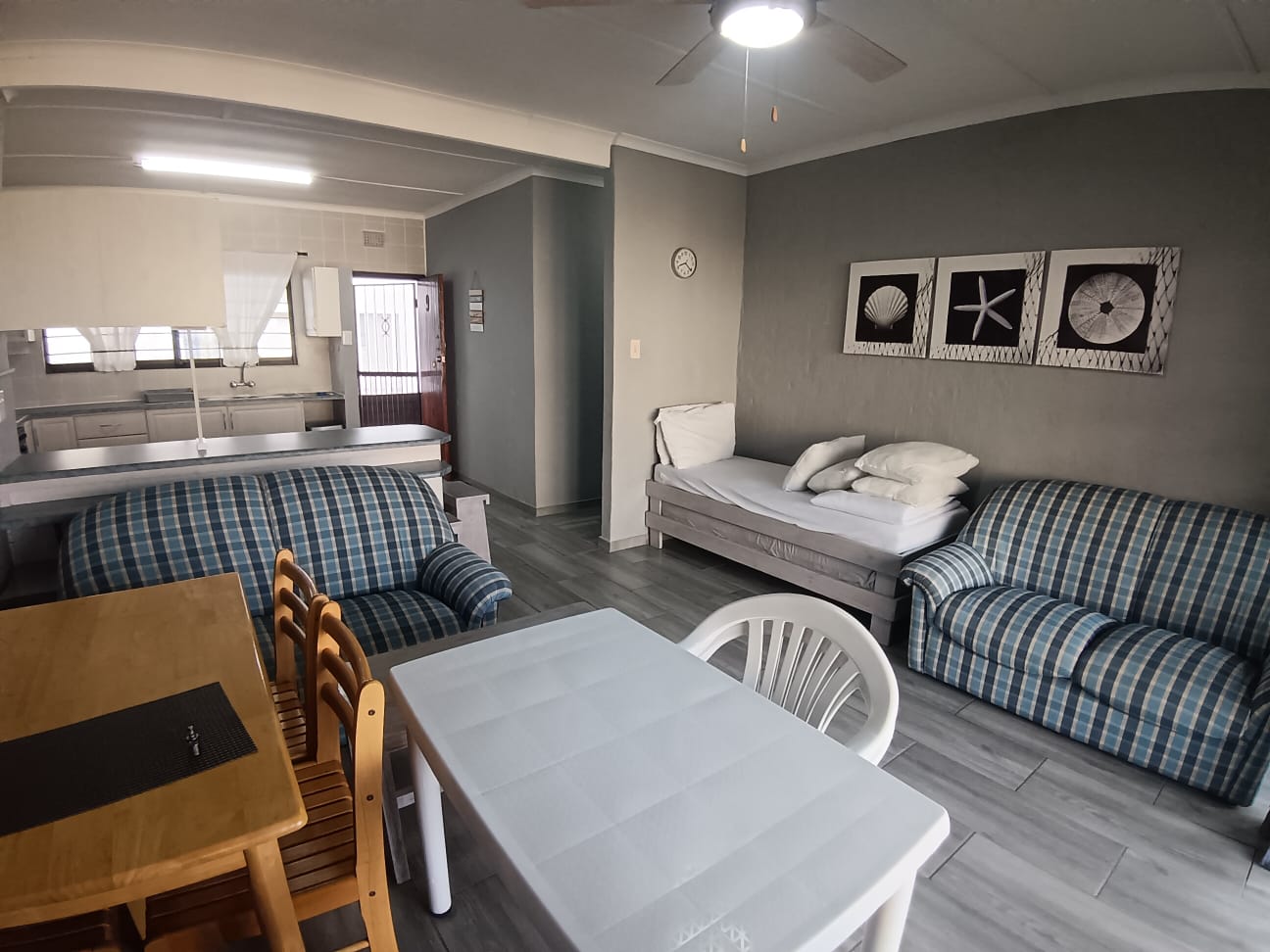15307531 2 Bedroom, 2 Bathroom, open plan, Manaba sea view For Sale