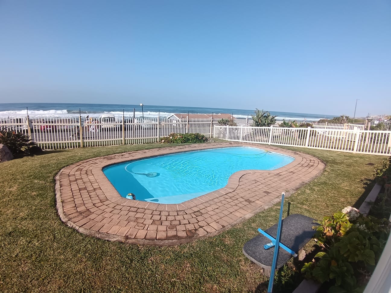 15358967 3 Bedroom, 2 Bathroom, Manaba Sea View For Sale